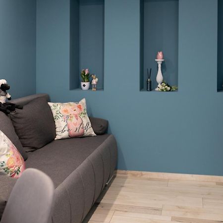 Hellowine Apartman Эгер Экстерьер фото